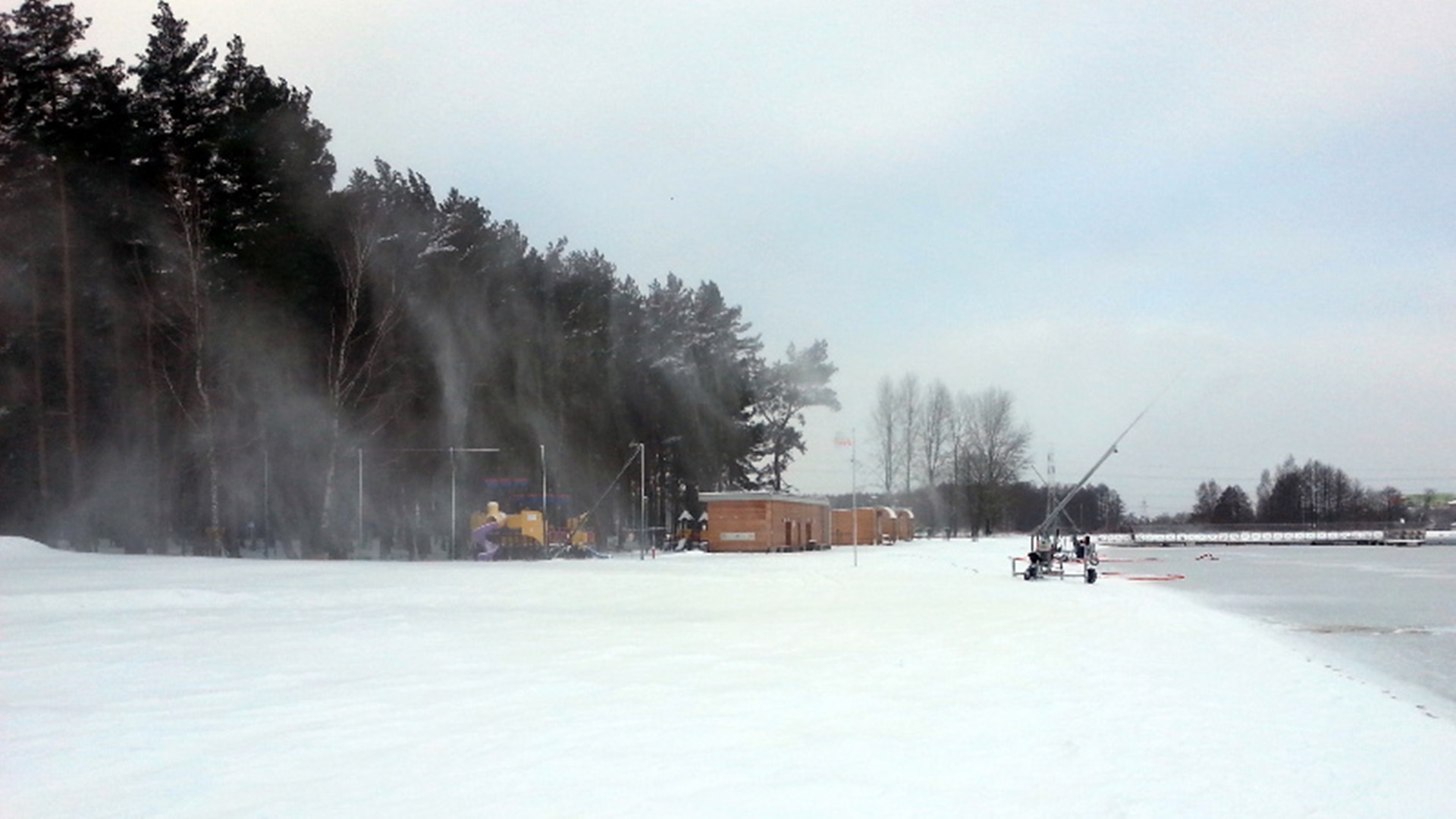 Trasa narciarska jest już gotowa – rozpoczął się sezon zimowy na plaży w Dojlidach