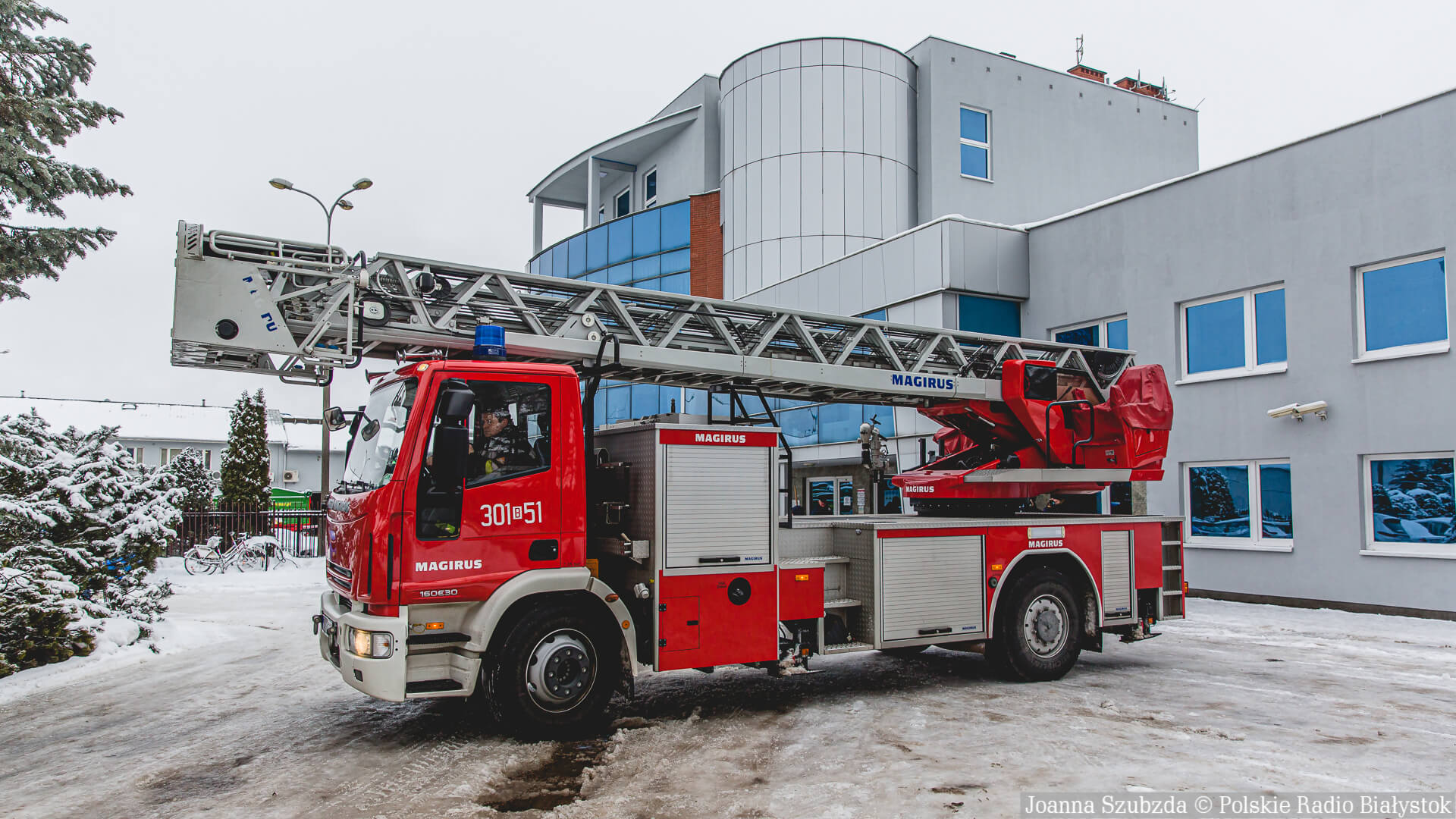 Strażacy ugasili pożar w malarni firmy Pronar w Narwi