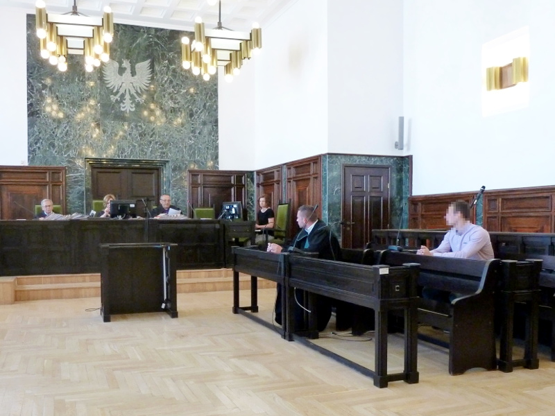 Białystok:  8 miesięcy więzienia za napaść na czarnoskórego prezentera