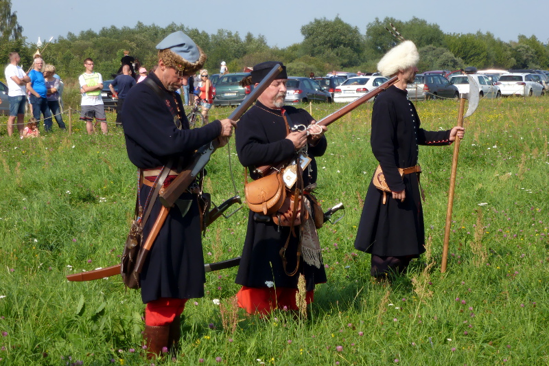 Husaria, wojska tatarskie, pokazy musztry. To Dzień Tradycji Rzeczypospolitej w Białymstoku