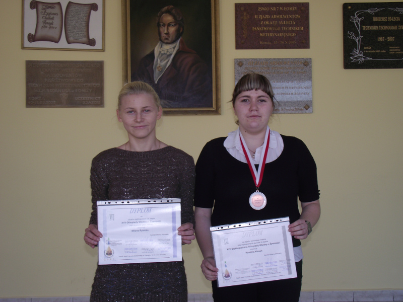 Łomża:  Sukces uczennic Wety na ogólnopolskiej olimpiadzie