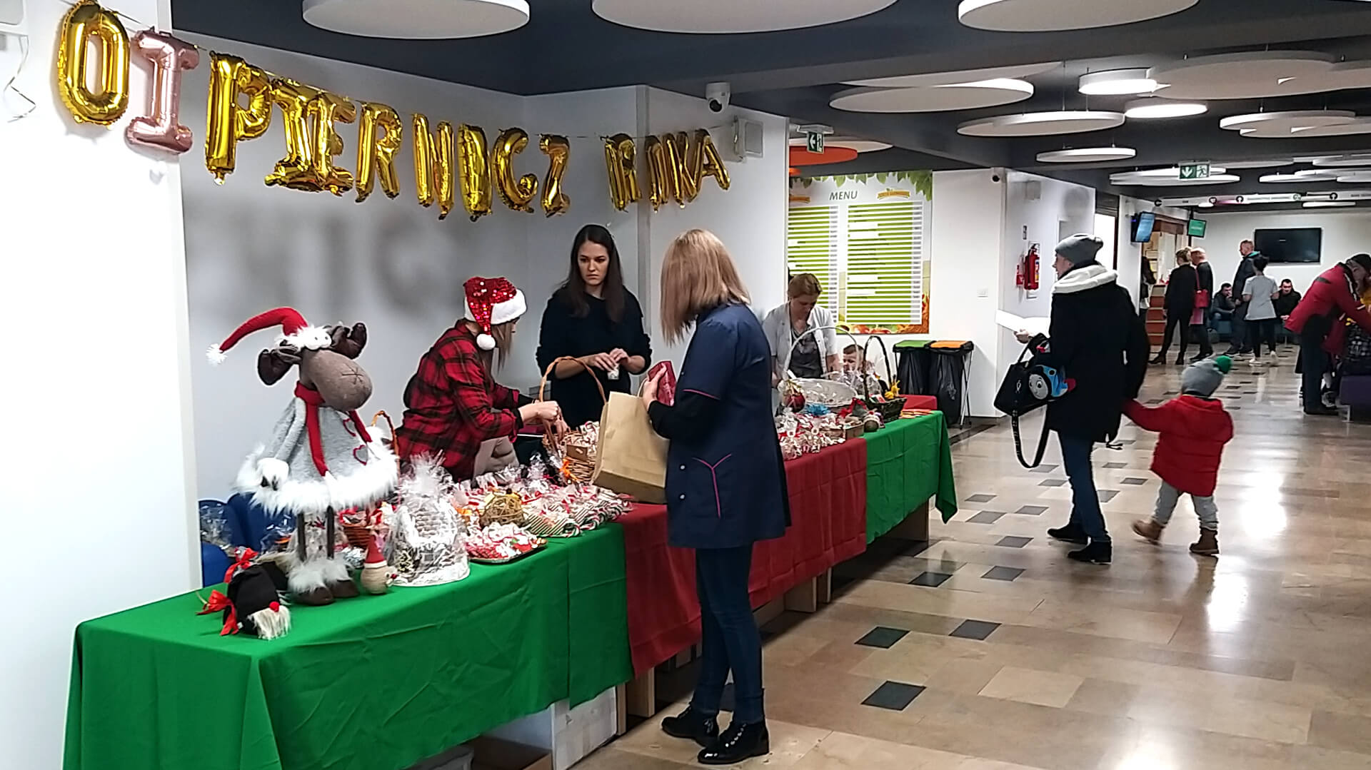 O!Piernicz Raka - czyli świąteczny jarmark w Uniwersyteckim Dziecięcym Szpitalu Klinicznym