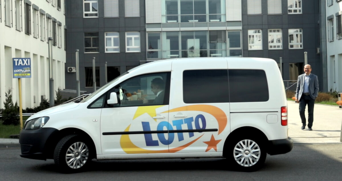 Totalizator Sportowy przekazał samochody podlaskim szpitalom