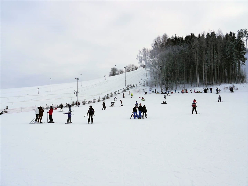 Na stokach w Szelmencie trwa sezon narciarski