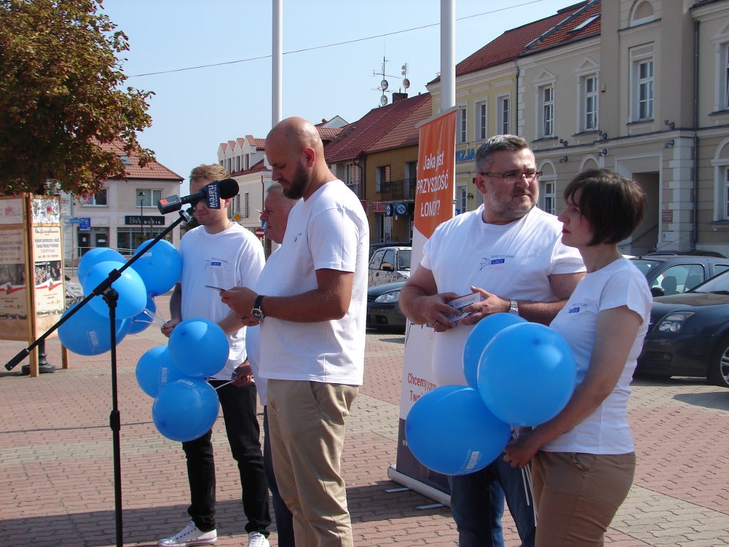 Związani z PO działacze pytają mieszkańców o przyszłość miasta