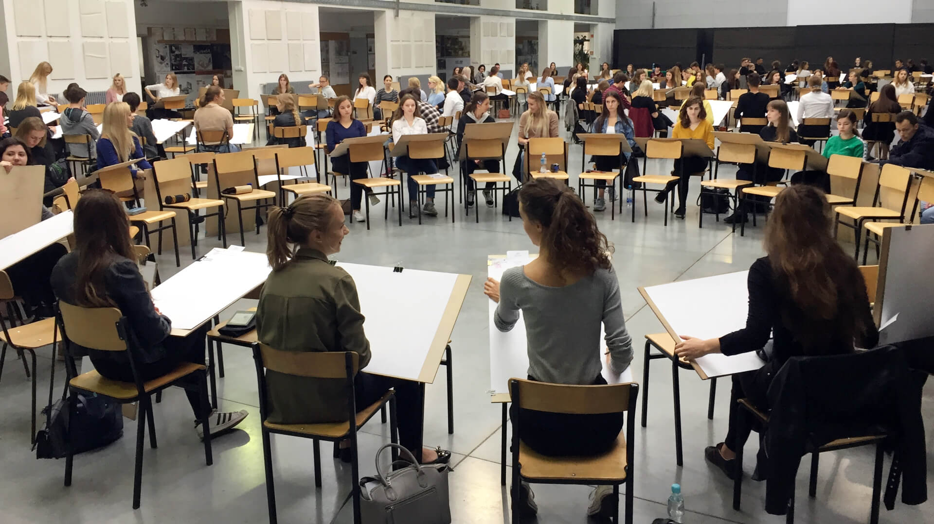 Rozpoczęły się egzaminy na architekturę Politechniki Białostockiej