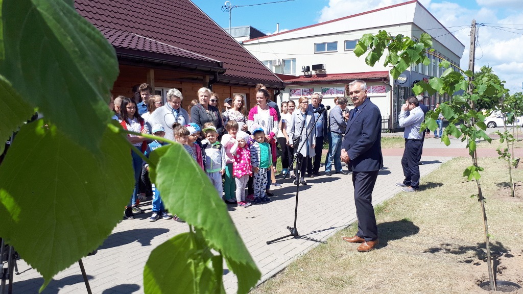 100 lip w Michałowie na 100-lecie odzyskania niepodległości [zdjęcia]