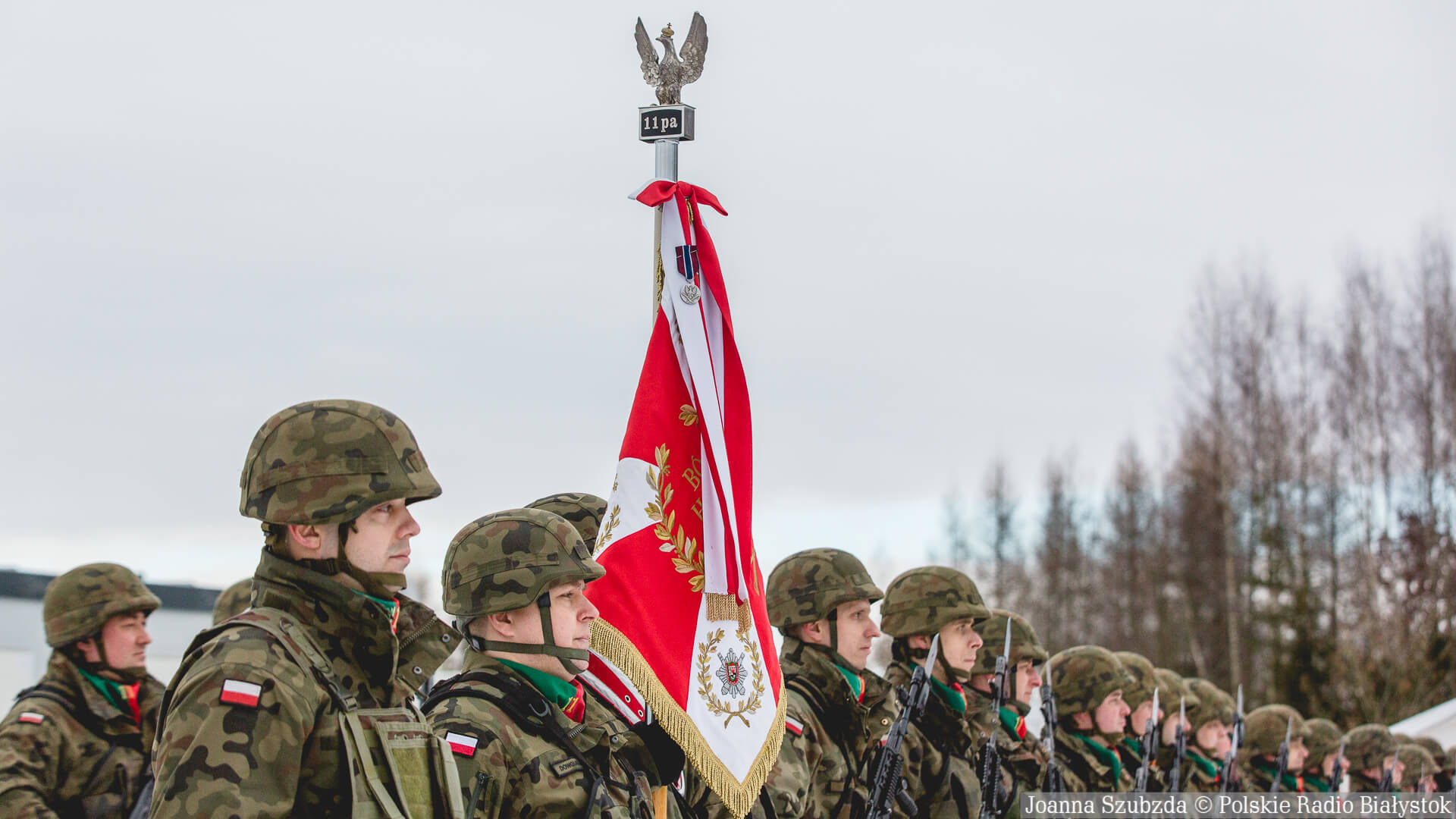 11. Mazurski Pułk Artylerii w Węgorzewie dostał medal "Pro Patria" - żołnierze z tej jednostki ochraniają granicę [zdjęcia]