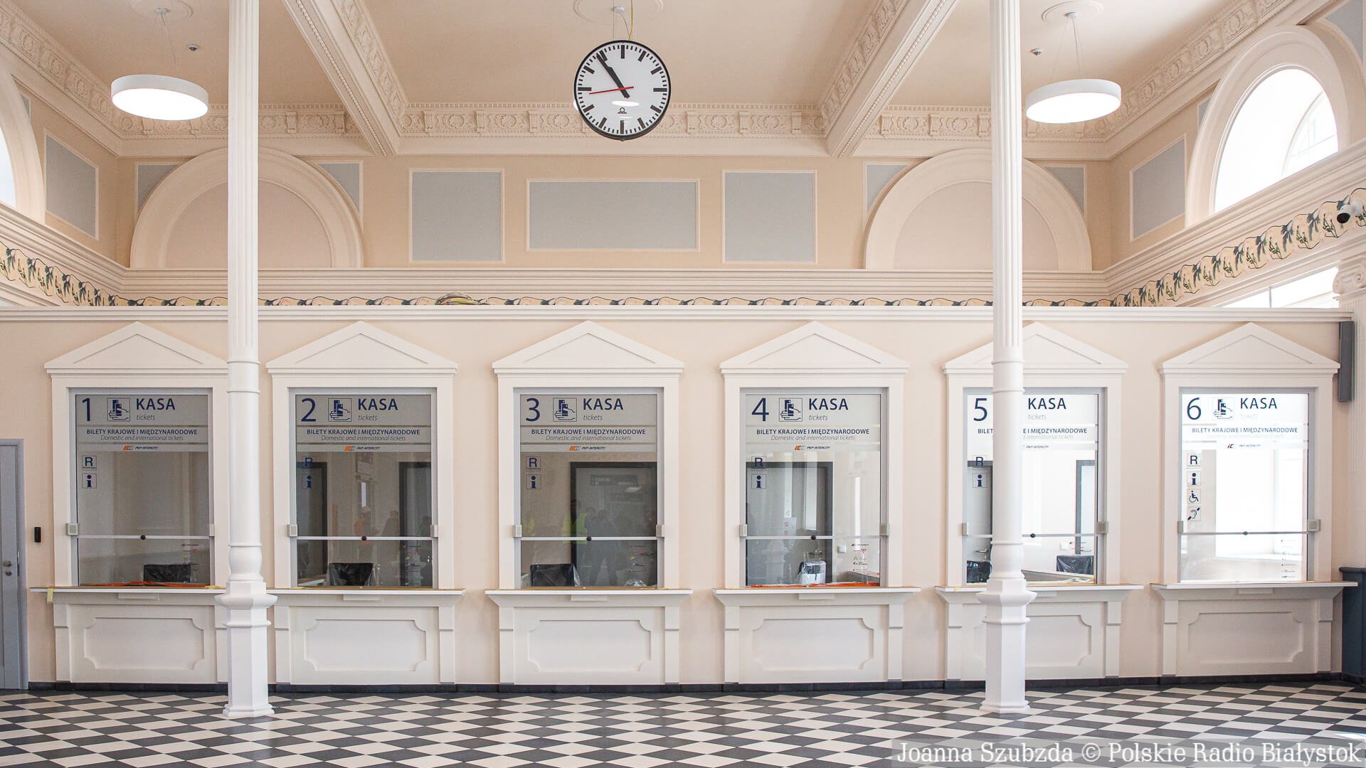 Najpóźniej w październiku ma być gotowy zmodernizowany białostocki dworzec kolejowy [zdjęcia, wideo]