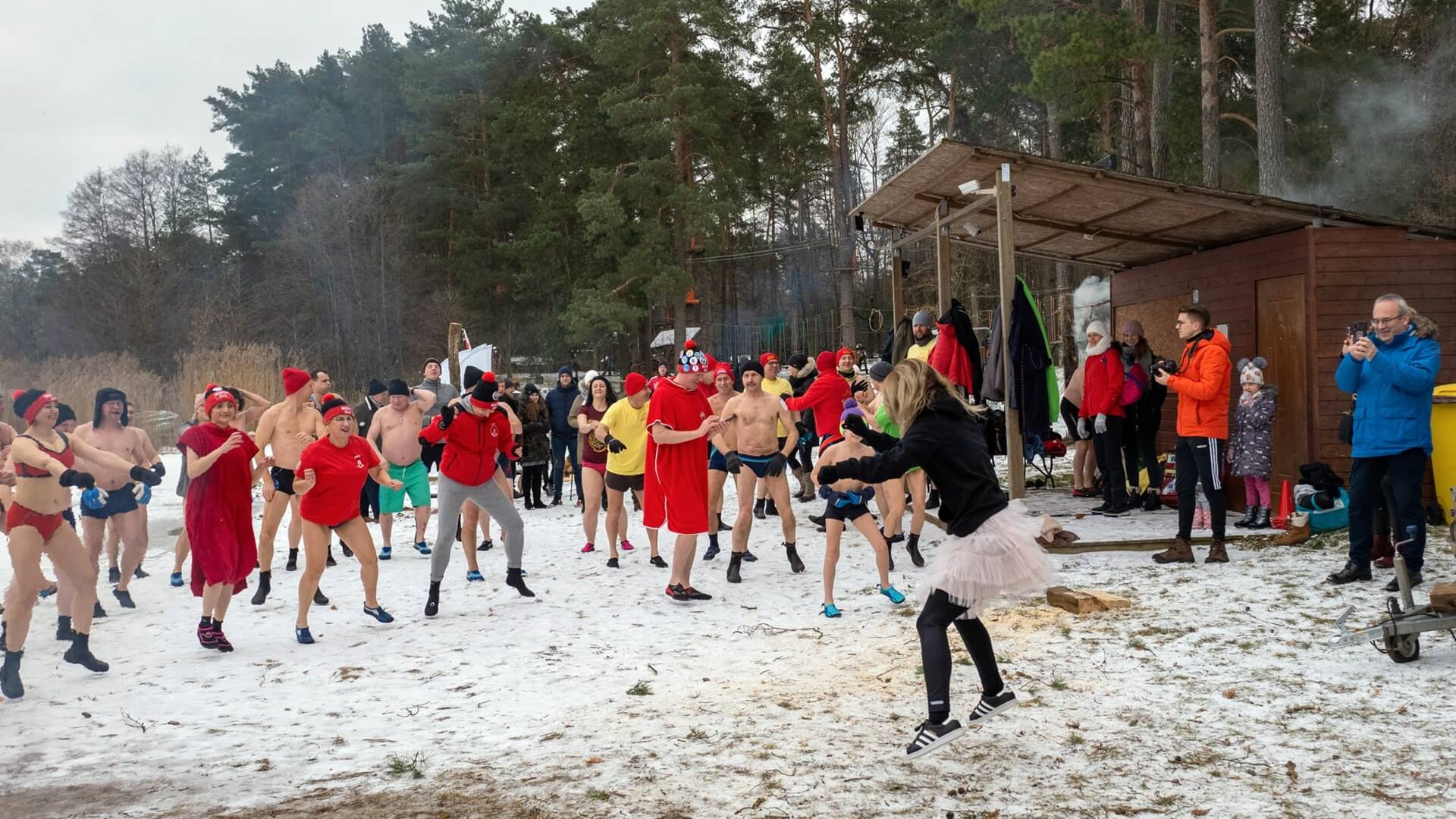 "Charytatywne saunowanie" na plaży w Augustowie, by pomóc 9-letniemu Derykowi [zdjęcia]