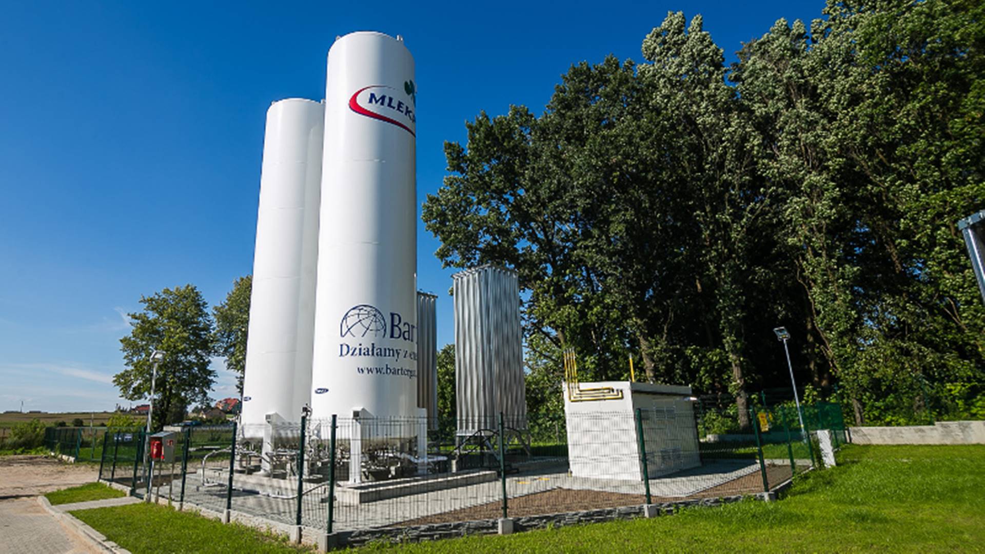 UOKiK zobowiązał Mlekpol do zaprzestania nieuczciwych praktyk wobec dostawców mleka