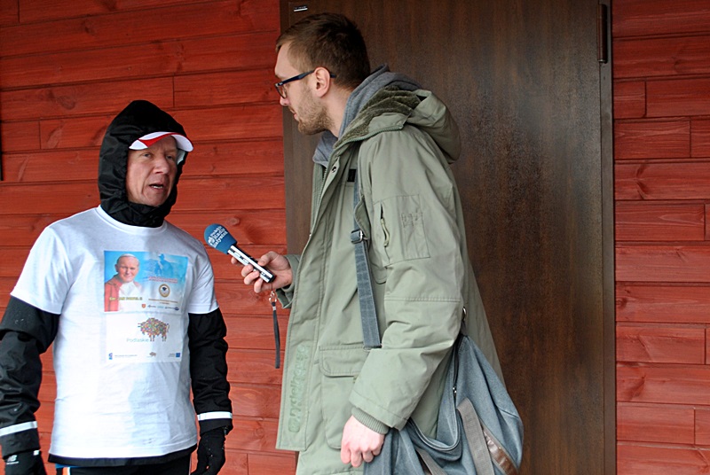 Region:  Piotr Kuryło przebiegł 2 tys. km na kanonizację Jana Pawła II