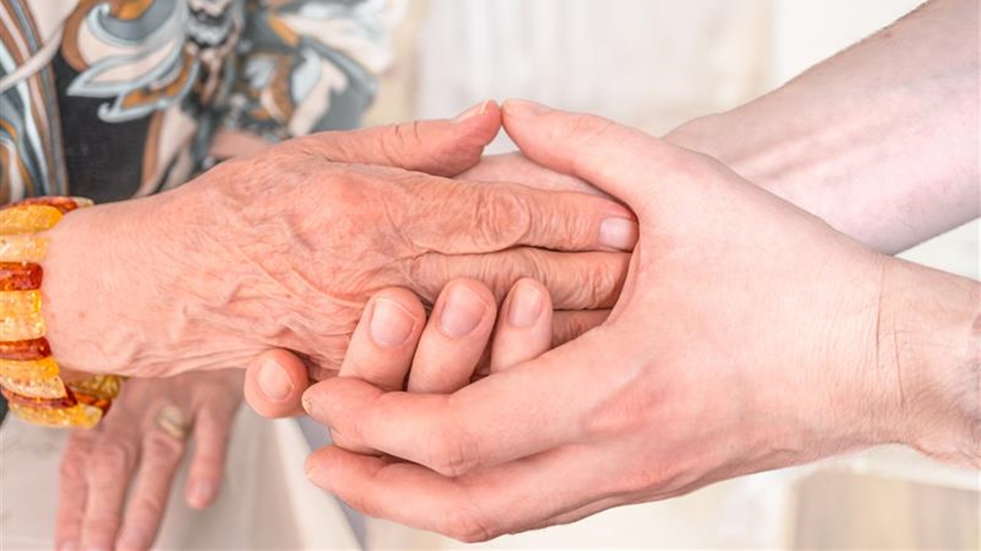 W Podlaskiem wciąż brakuje miejsc, gdzie seniorzy mogą znaleźć opiekę i pomoc medyczną