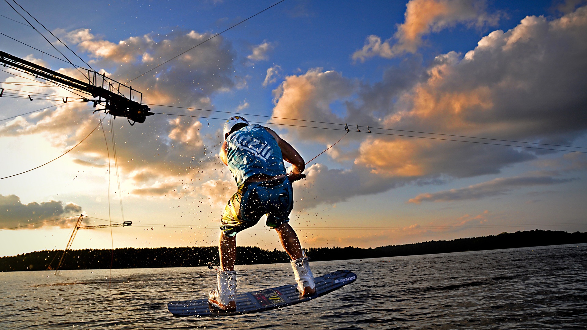 Pływająca kładka w Augustowie zostanie zamontowana dopiero w przyszłym roku