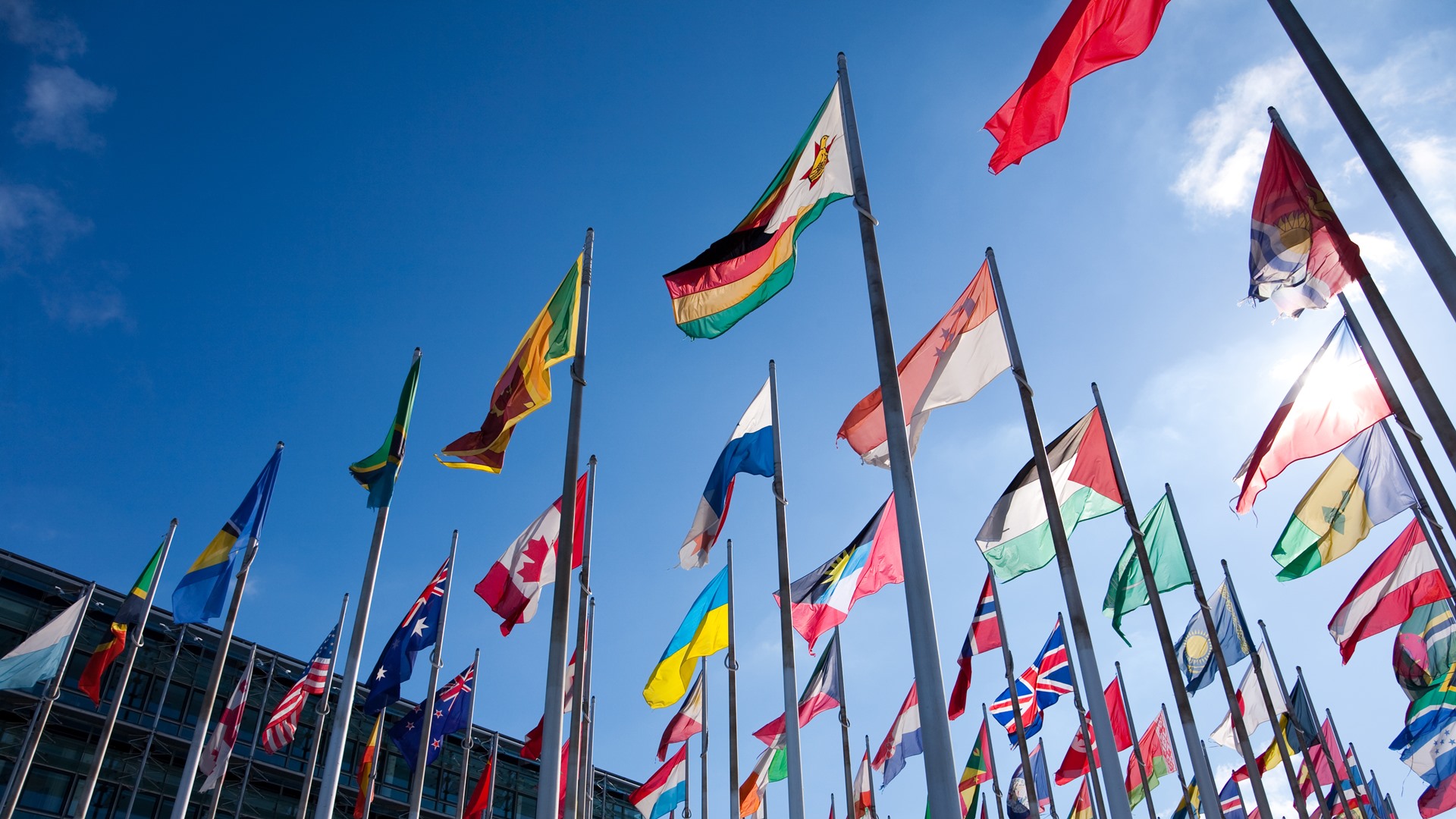 Które kraje europejskie otwierają granice dla turystów?