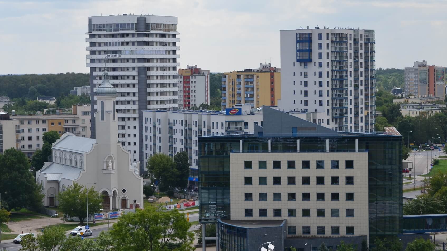 Ulica "100-lecia Praw Kobiet" tak, ale nie jako zastąpienie ulicy "Łupaszki" – mówią radni