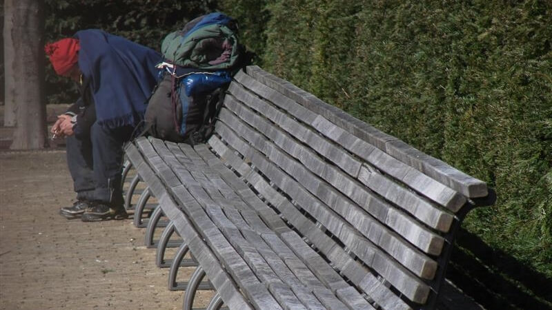 Bezdomni będą mogli dłużej korzystać z łomżyńskiej noclegowni i ogrzewalni