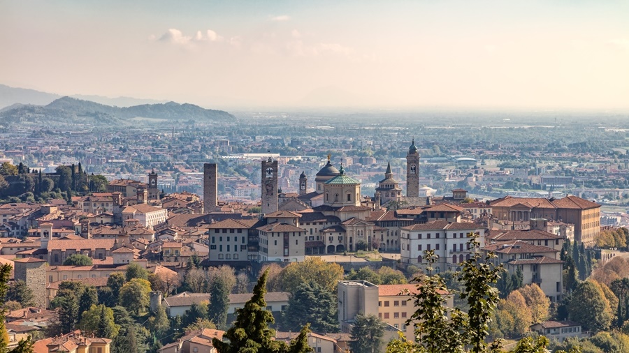 "Włochy na wojnie z wirusem" - reportaż Olgi Mickiewicz