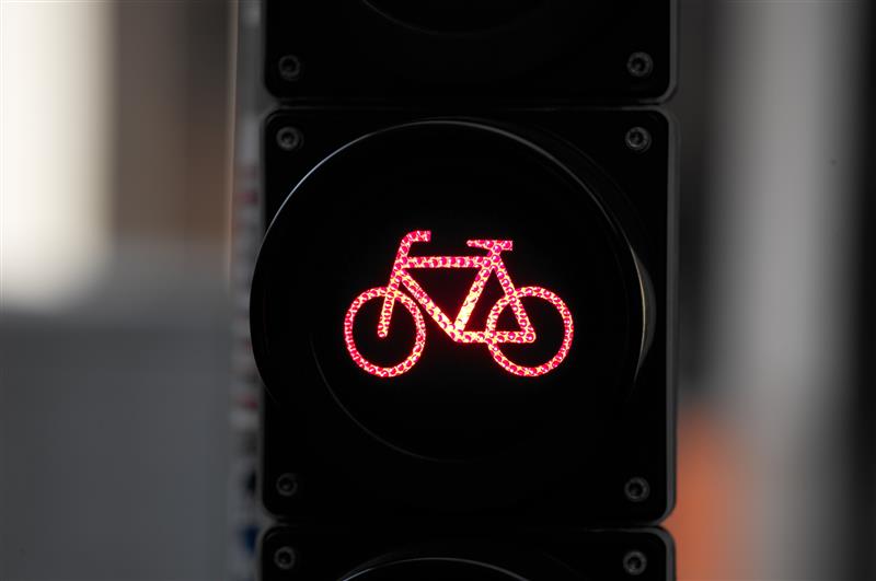 Pijany rowerzysta zderzył się z ciężarówką