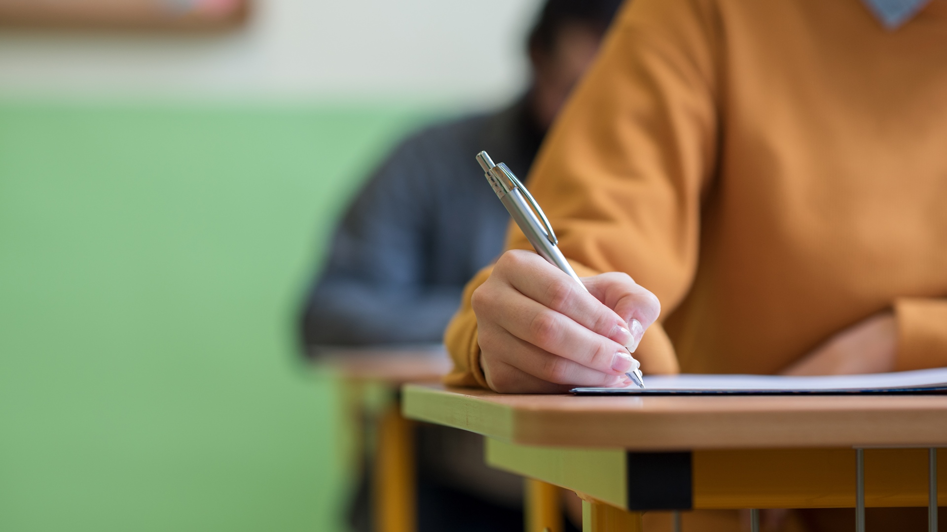 Matury i egzaminy ósmoklasisty przesunięte - będą nie wcześniej niż w czerwcu