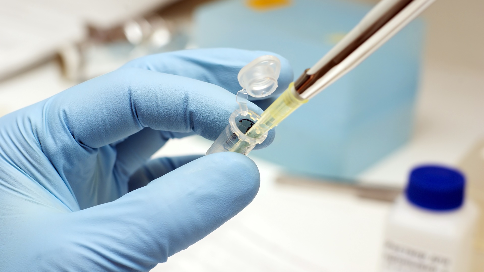 Ministerstwo Zdrowia: Kolejne przypadki zakażenia koronawirusem