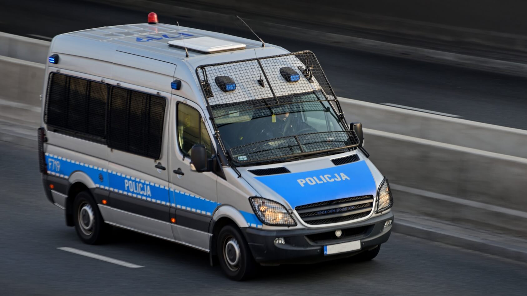 Obywatel Turkmenistanu nie zatrzymał się do kontroli i spowodował wypadek