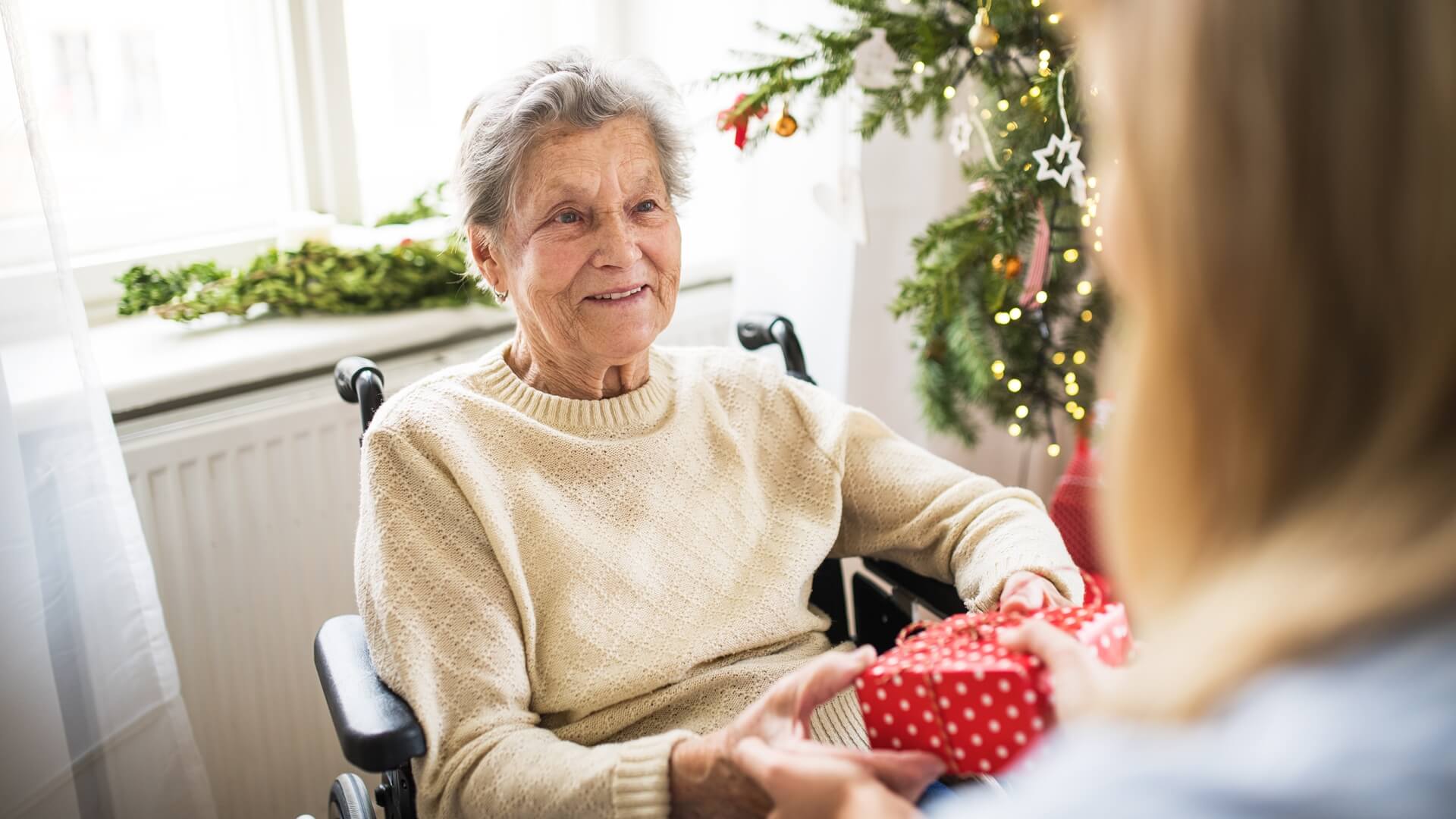 "Święty Mikołaj dla seniora" - przedświąteczna akcja charytatywna