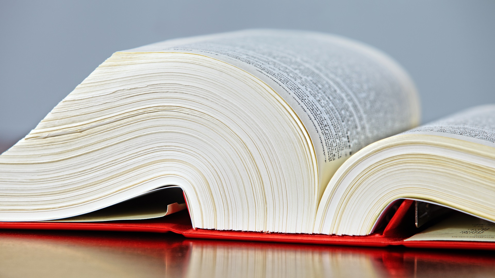 Prof. Bralczyk: mam nadzieję, że wiele słów związanych z epidemią nie zostanie na długo