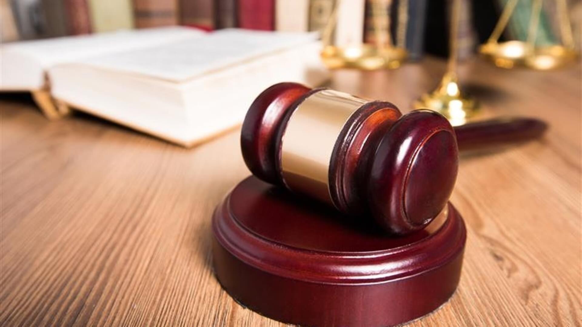 Nauczycielka z Łap odpowie przed sądem za to, że miała wymierzyć klapsy uczennicom