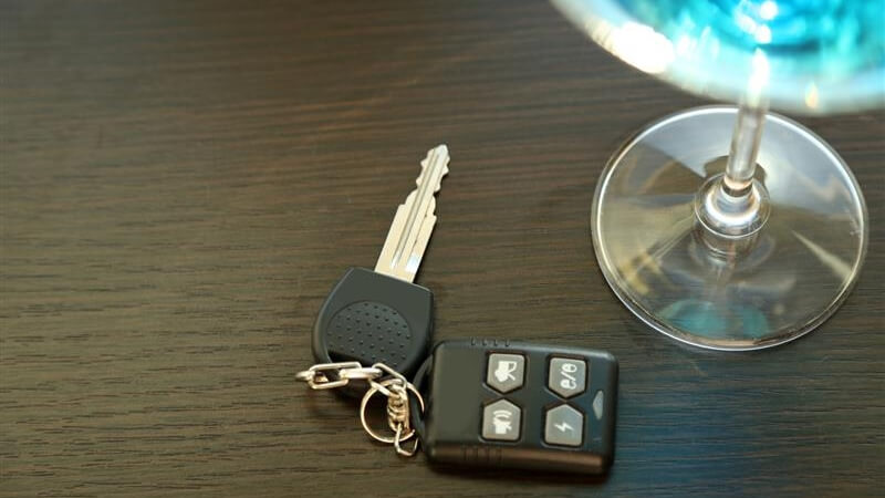 Miał ponad 2 promile alkoholu w organizmie i kierował autem - zatrzymali go dwaj białostoczanie