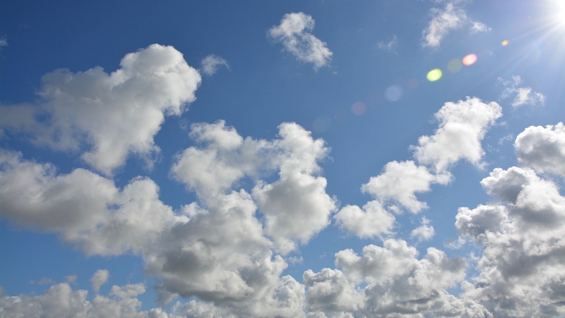 Długi weekend majowy z pogodą w kratkę