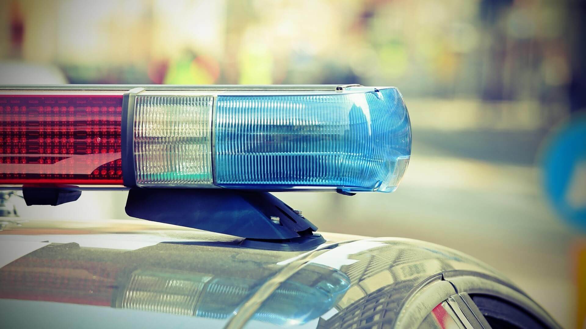 Wypadek w gminie Zbójna - kobieta w ciąży i troje dzieci trafili do szpitala