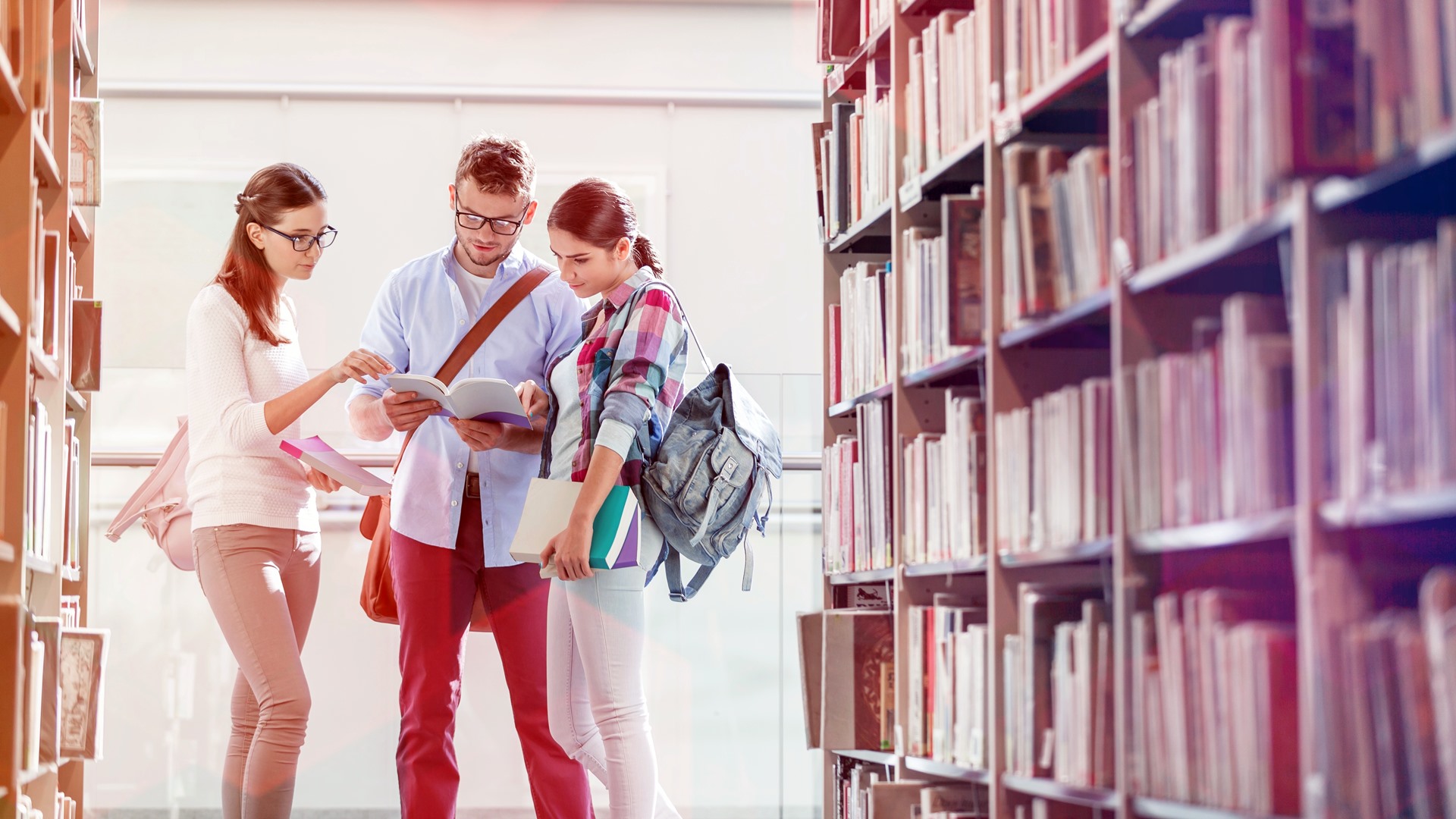 Dwie największe uczelnie publiczne w regionie rozpoczynają rekrutację na studia