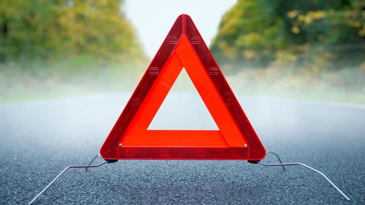 Wypadek k. Sokółki - dwie osoby trafiły do szpitala