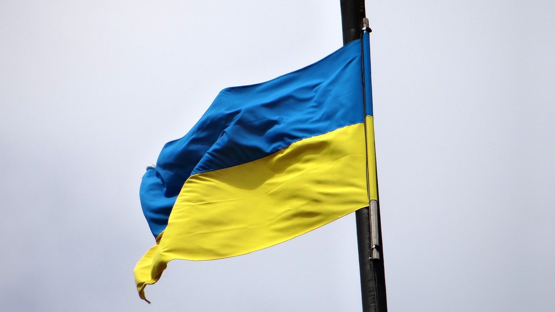 Mer Mariupola prosi o pomoc wojskową i otwarcie korytarza humanitarnego