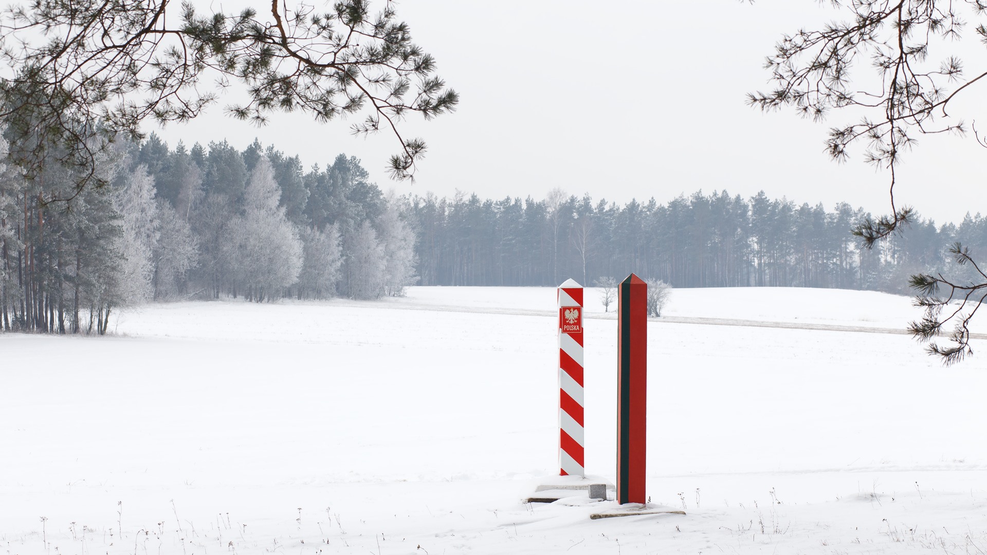 Funkcjonariusze straży granicznej uratowali kobietę mieszkającą niedaleko przejścia w Bobrownikach