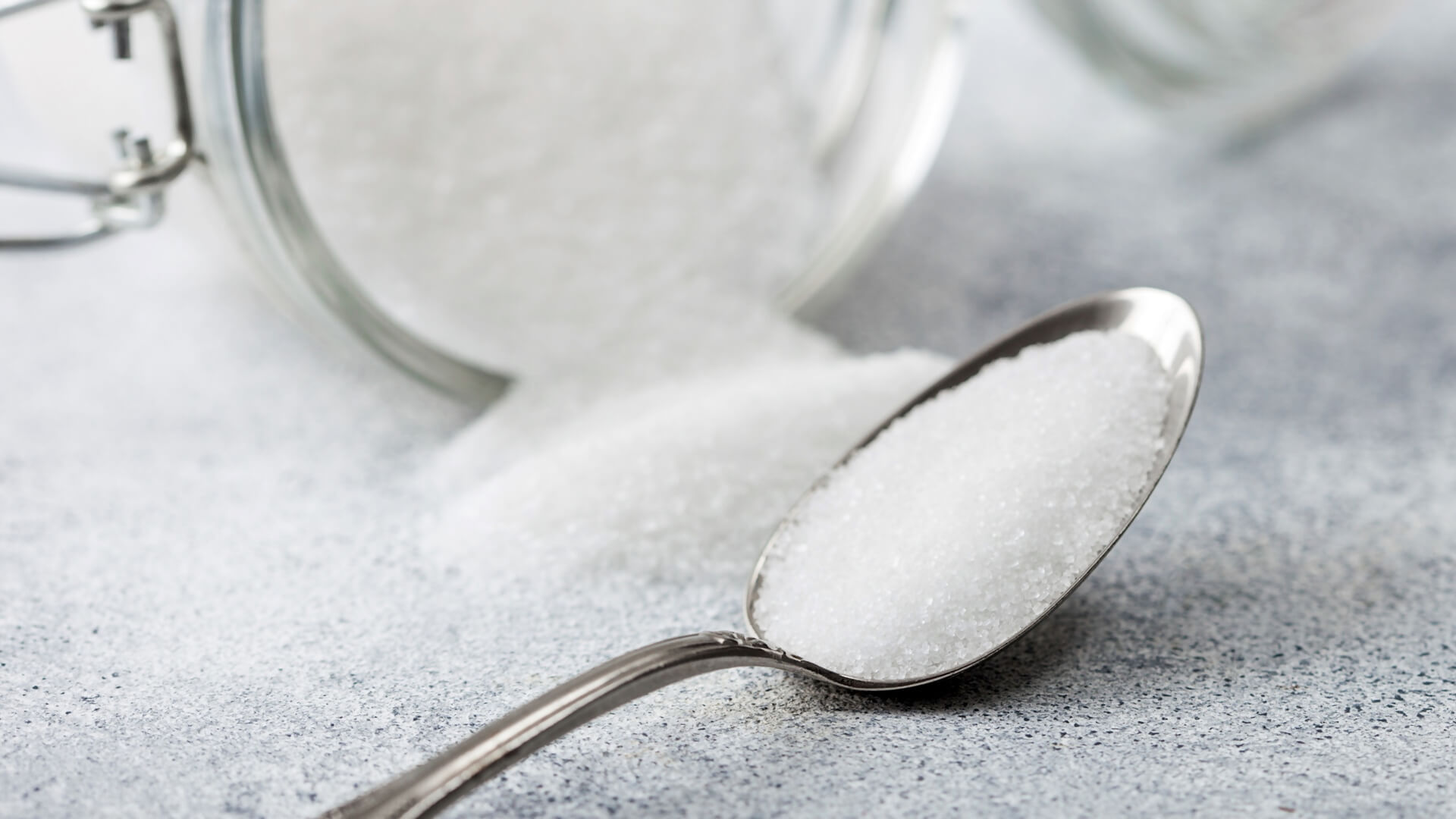 Chciała kupić cukier - straciła prawie 1000 zł