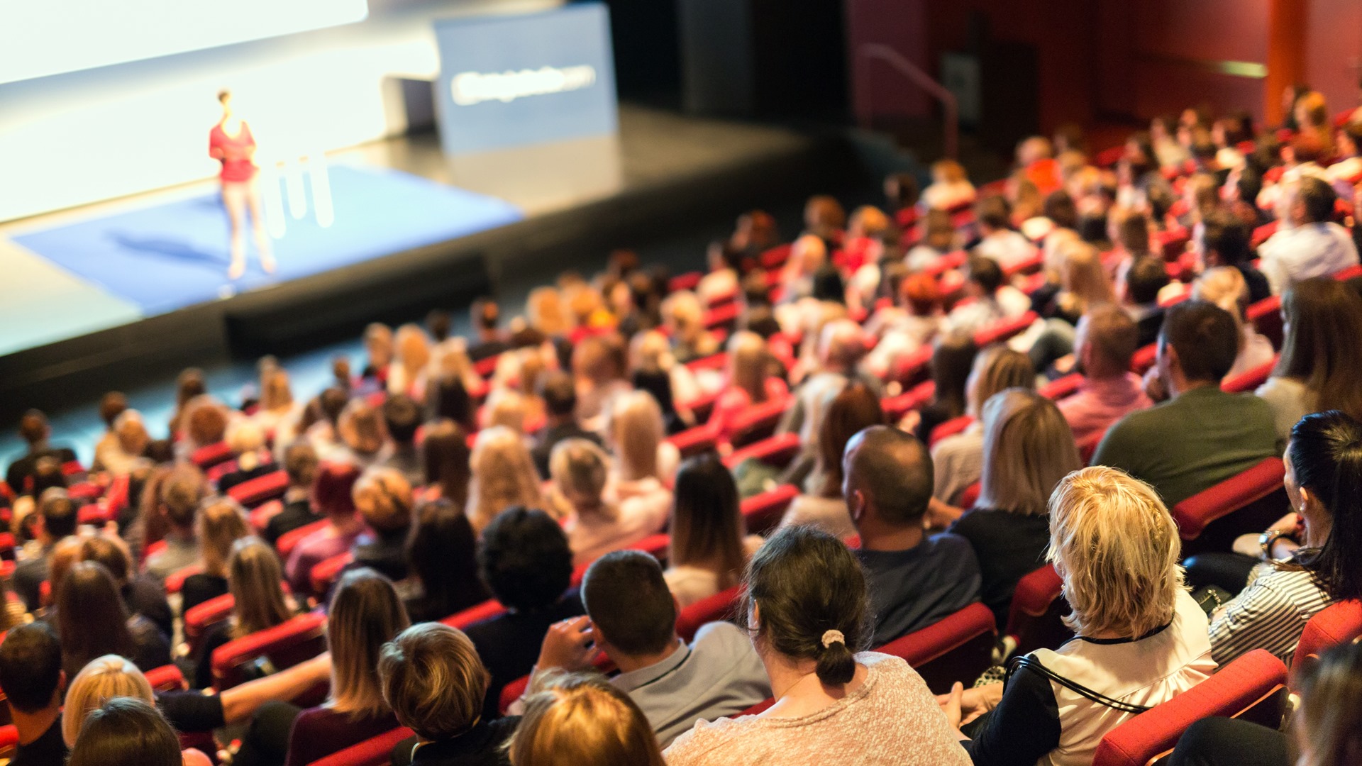 Podopieczne "Promyka" w Goniądzu zachęcają do studiowania na nowym kierunku UwB