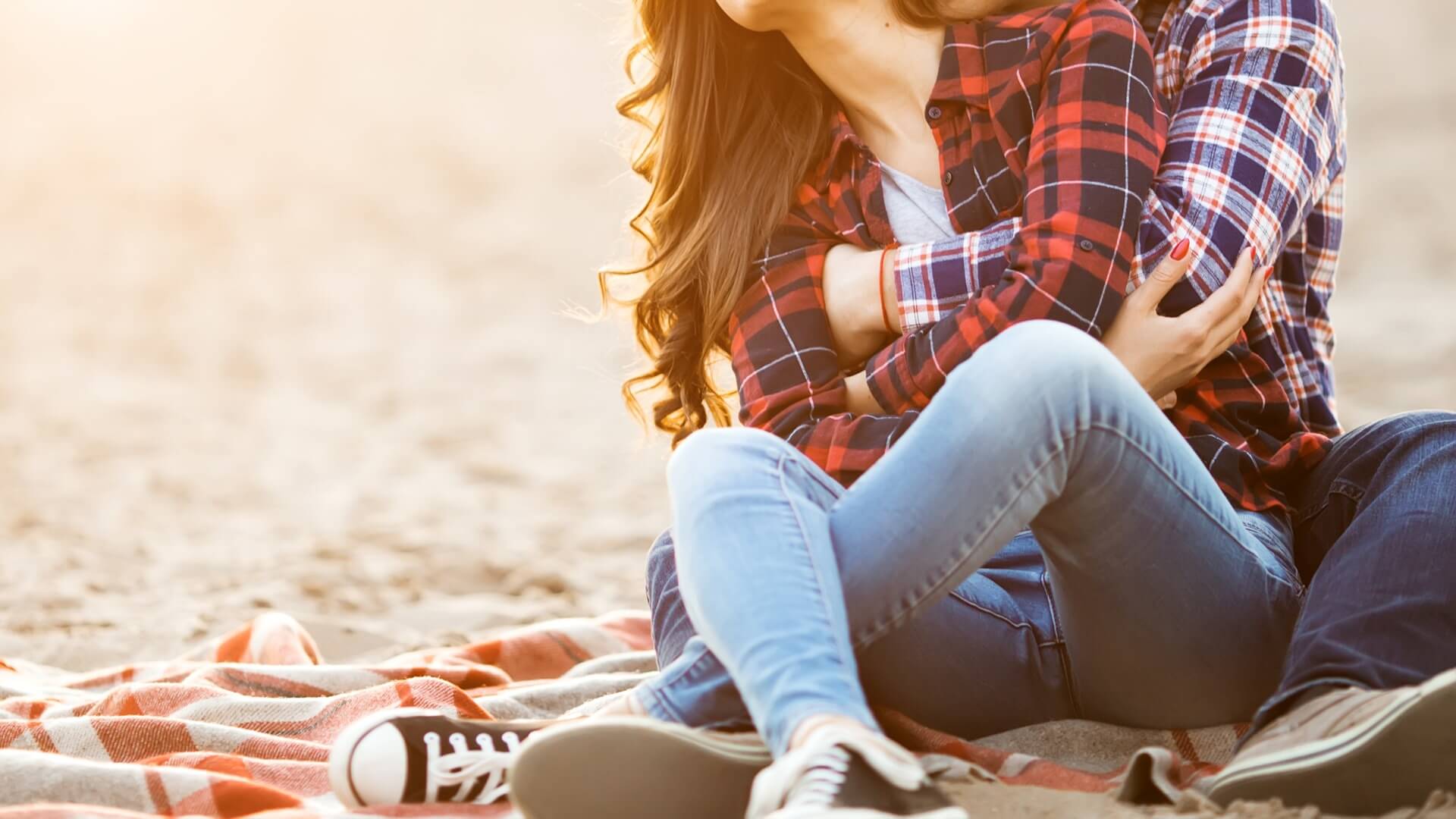 Psycholodzy: Przytulanie buduje relacje, daje poczucie bezpieczeństwa