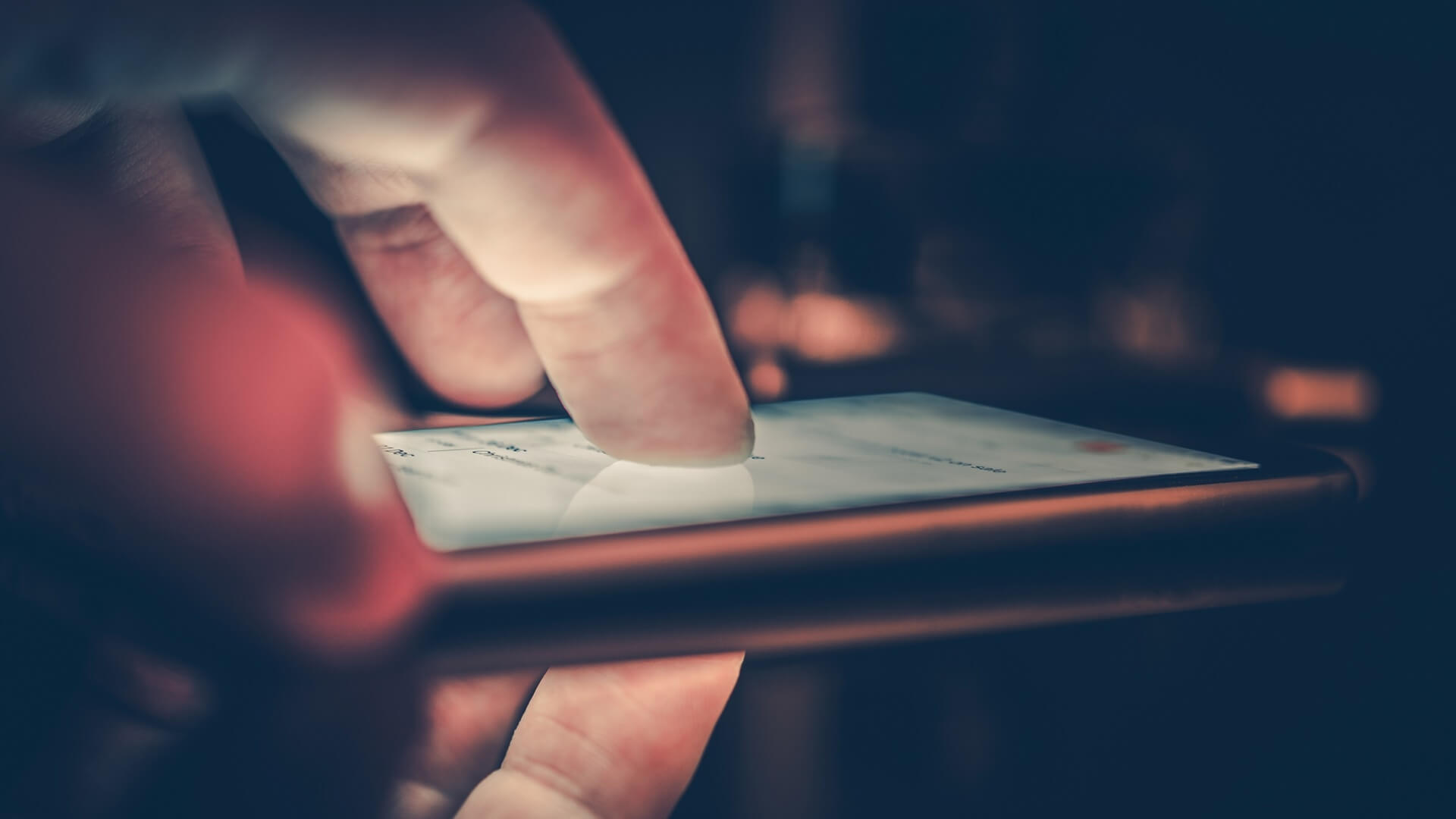 Znajomość z portalu randkowego zakończyła się oszustwem