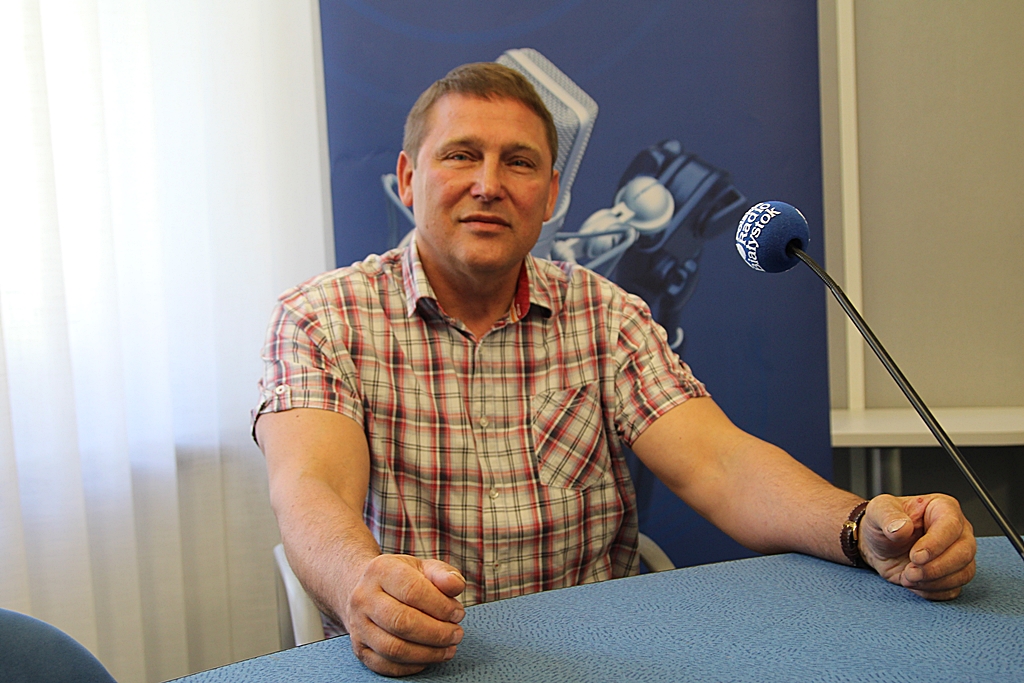 Dzikie zwierzęta coraz częściej wkraczają do miast - kto powinien się nimi zająć?