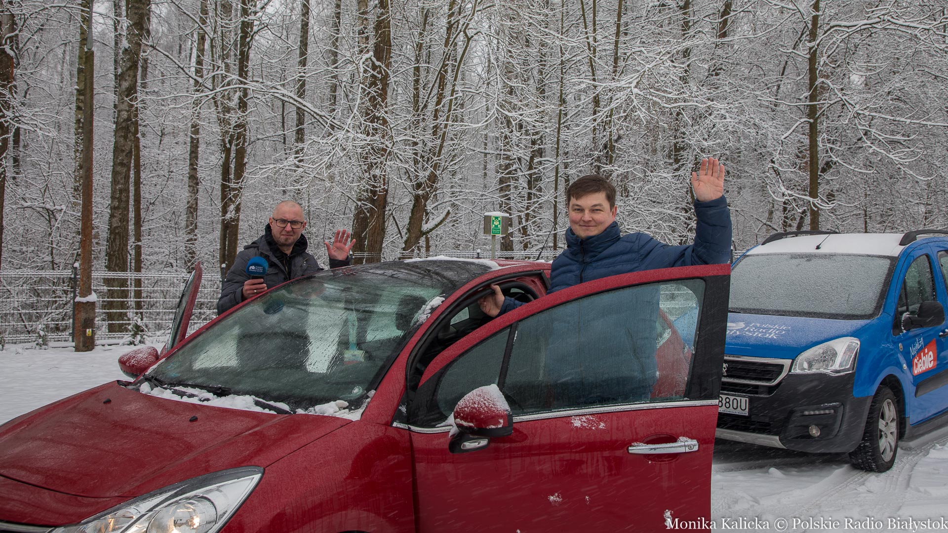 Parkowanie równoległe - eksperyment Kamila Kalickiego i Andrzeja Ryczkowskiego [zdjęcia]