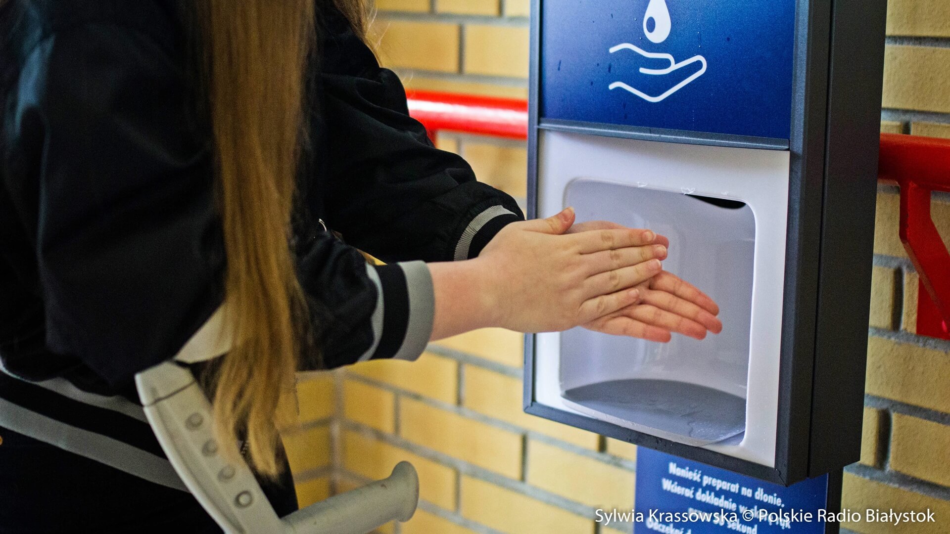 Czy młodzież przestrzega zasad sanitarnych w czasie pandemii?