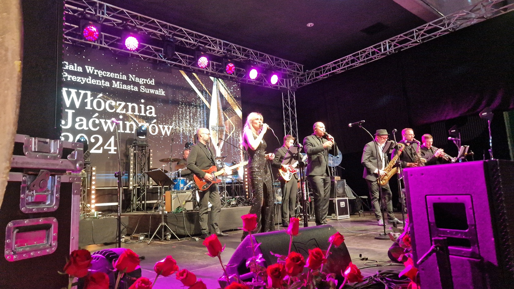 Prezydent Suwałk wręczył Włócznie Jaćwingów. Nagrody trafiły do pięciu zasłużonych dla miasta osób i instytucji