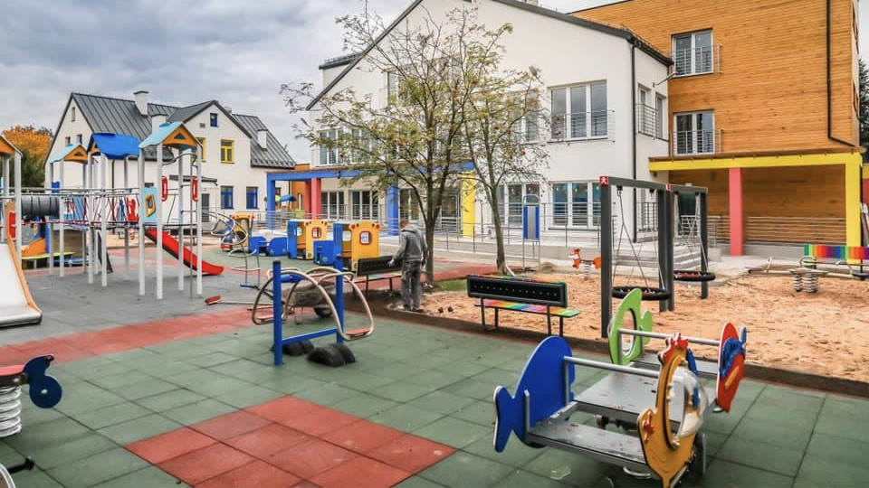 Przedszkole nr 2 w Augustowie znowu działa w dotychczasowej siedzibie