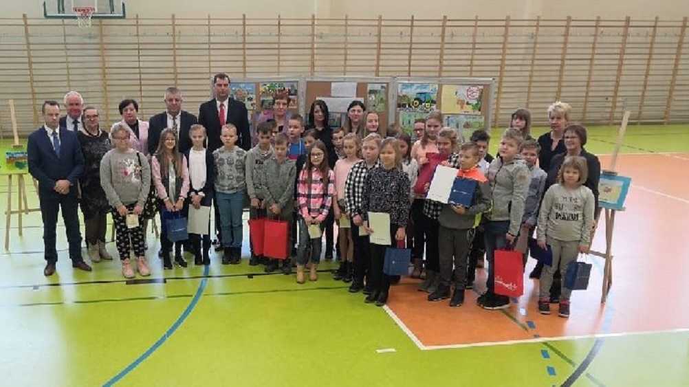 Uczniowie narysowali zagrożenia. Inspekcja pracy ich nagrodziła