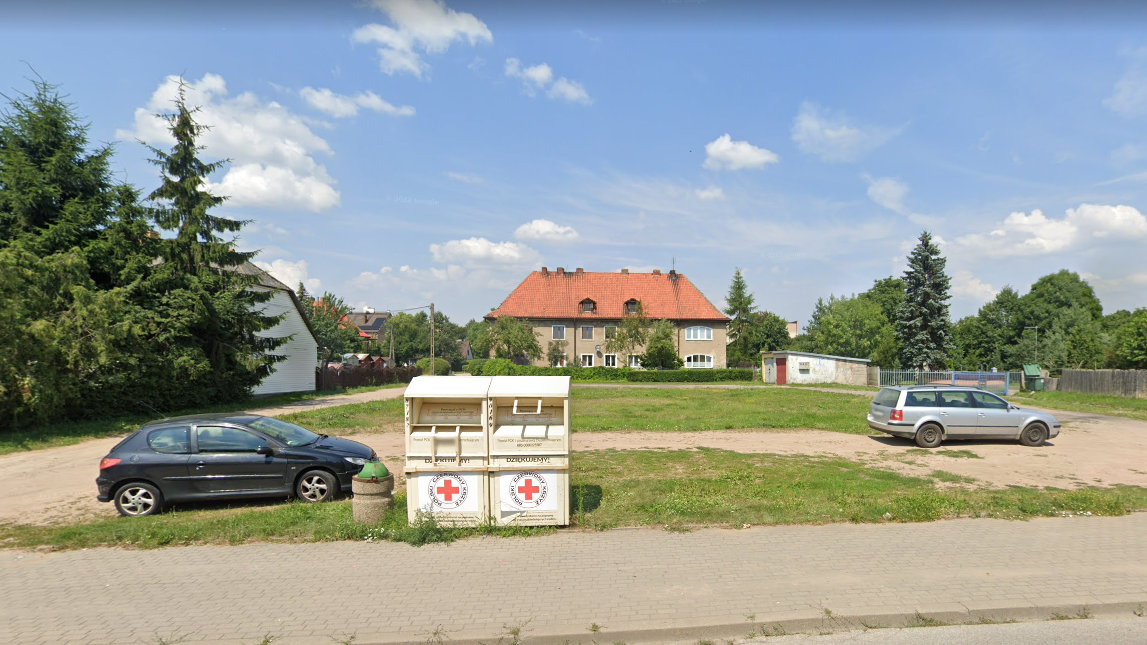 Suwalski radny apeluje, by miasto zrezygnowało ze sprzedaży działki w pobliżu Państwowej Uczelni Zawodowej