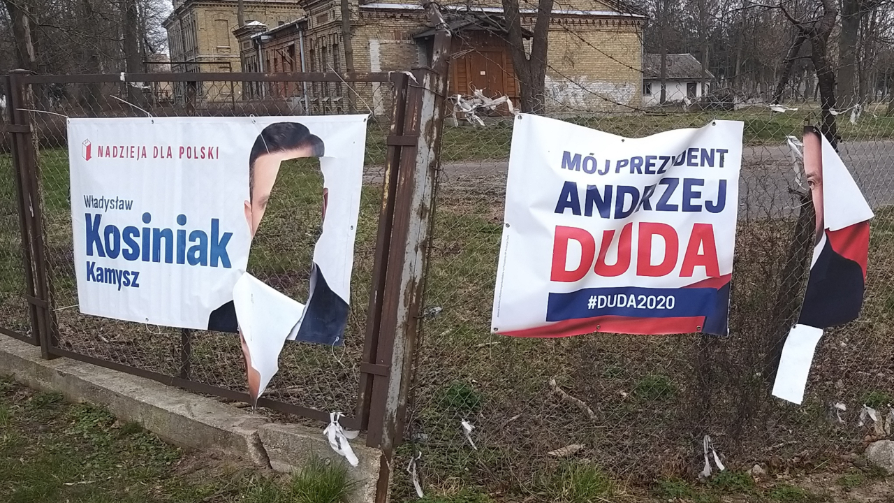 Nikt nie poniesie kary za zniszczenie banerów wyborczych w Suwałkach i w suwalskim powiecie ziemskim