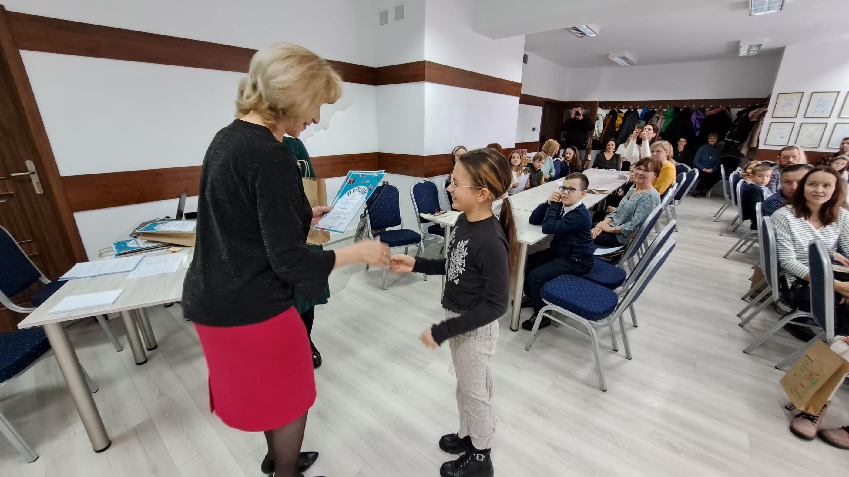 Luiza Kołosza ze Szkoły Podstawowej nr 6 w Suwałkach zdobyła tytuł Mistrza Pięknego Czytania