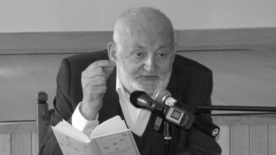 Maszyna do pisania, dyplomy uznania, listy od wybitnych poetów. Zobacz pamiątki po Leszku Aleksandrze Moczulskim